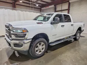 RAM 2500 6.4L 8 2026