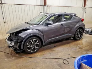 Toyota C-HR 2.0L 4 2019