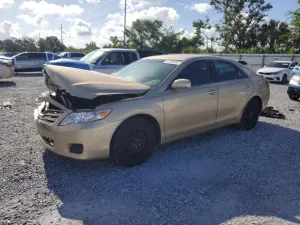 Toyota Camry 2.5L 4 2010