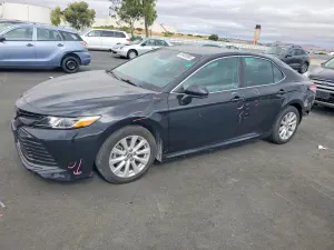 Toyota Camry 2.5L 4 2018
