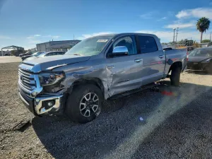 Toyota Tundra 5.7L 8 2020