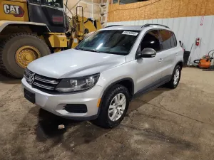 Volkswagen Tiguan 2.0L 4 2015