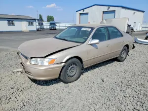 Toyota Camry 2.2L 4 2000
