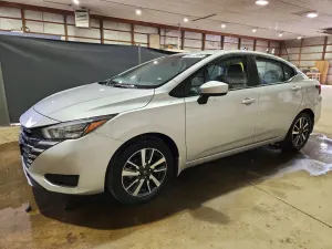 Nissan Versa 1.6L 4 2025