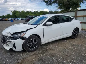 Nissan Sentra 2.0L 4 2025