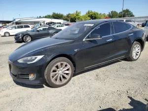 Tesla Model S 2018