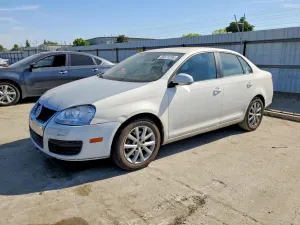 Volkswagen Jetta 2.5L 5 2010