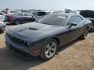 Dodge Challenger SXT 3.6L 6 2019