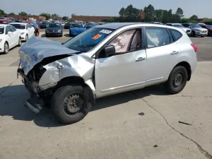 Nissan Rogue S 2.5L 4 2013