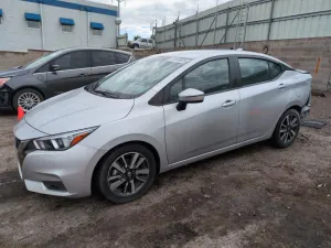 Nissan Versa SV 1.6L 4 2020