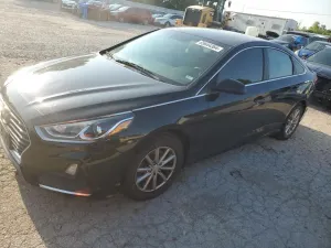 Hyundai Sonata SE 2.4L 4 2019