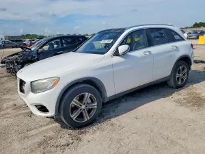 Mercedes-Benz GLC 2.0L 4 2017