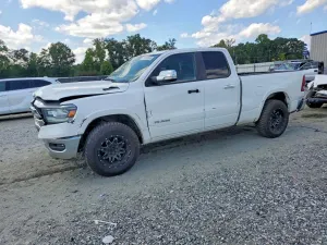 RAM 1500 5.7L 8 2021