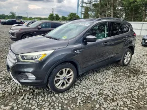 Ford Escape 2.0L 4 2017