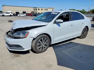 Volkswagen Jetta 1.4L 4 2017