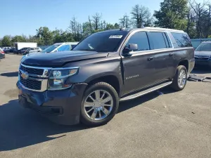 Chevrolet Suburban 5.3L 8 2017