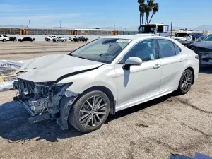 Toyota Camry 2.5L 4 2023