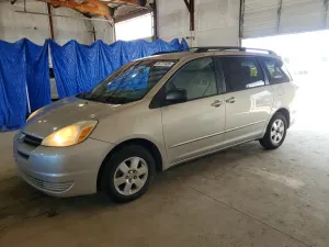 Toyota Sienna 3.3L 6 2005