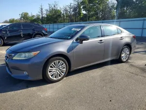 Lexus ES 3.5L 6 2013