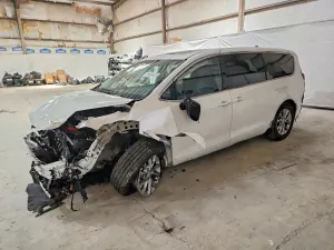 Chrysler Pacifica 3.6L 6 2026