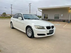 BMW 3 Series 3.0L 6 2011