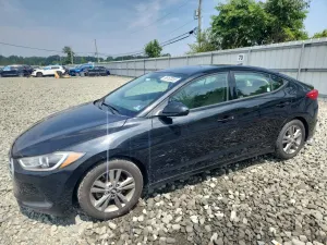 Hyundai Elantra SE 2.0L 4 2017