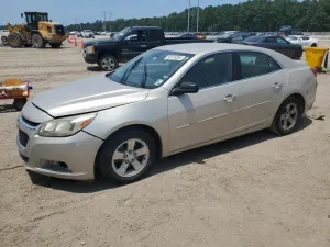 Chevrolet Malibu LS 2.5L 4 2015