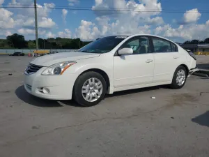 Nissan Altima BASE 2.5L 4 2012