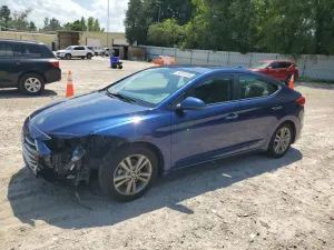 Hyundai Elantra SEL 2.0L 4 2018
