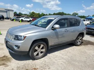 Jeep Compass LATITUDE 2.4L 4 2016