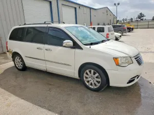 Chrysler Town & Country TOURING L 3.6L 6 2012