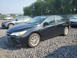 Toyota Camry LE 2.5L 4 2016