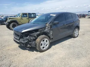 Ford Escape S 2.5L 4 2017