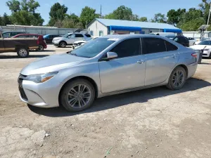 Toyota Camry LE 2.5L 4 2017