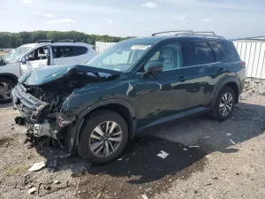 Nissan Pathfinder SL 3.5L 6 2023