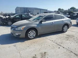 Nissan Altima 2.5 2.5L 4 2015