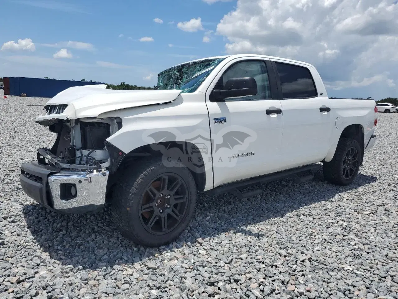 Toyota Tundra CREWMAX SR5 5.7L 8 2021