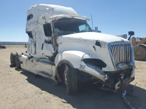 International LT Series 15.0L 6 2024