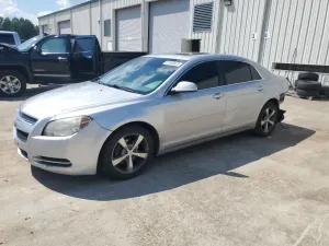 Chevrolet Malibu 1LT 2.4L 4 2011