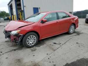 Toyota Camry L 2.5L 4 2013