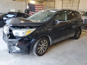 Ford Escape TITANIUM 2.0L 4 2017