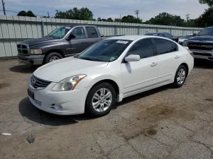 Nissan Altima BASE 2.5L 4 2011