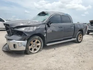 RAM 1500 5.7L 8 2019