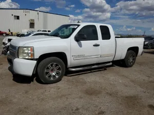 Chevrolet Silverado 1500 C1500 4.8L 8 2007