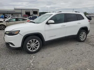 Jeep Cherokee LATITUDE 2.4L 4 2019