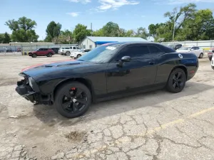 Dodge Challenger SXT 3.6L 6 2020
