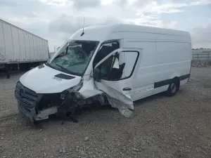 Mercedes-Benz Sprinter 2.0L 4 2022