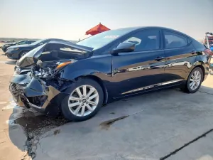 Hyundai Elantra SE 1.8L 4 2014