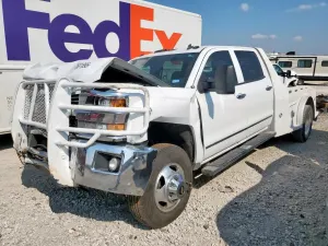 Chevrolet Silverado 1500 K3500 LTZ 6.6L 8 2015