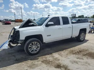 Chevrolet Silverado 1500 C1500 LT 5.3L 8 2017
